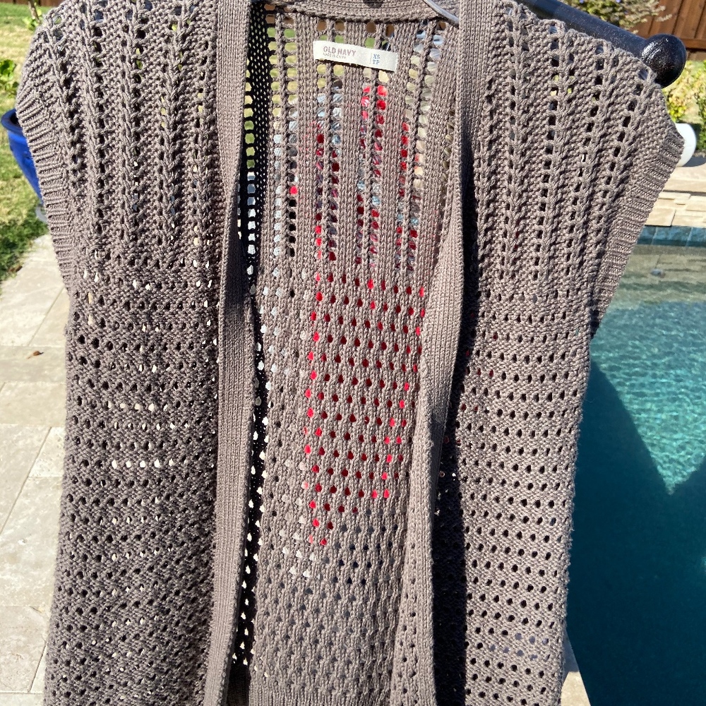 Old Navy Knitted Sweater